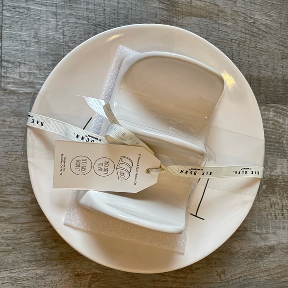 Rae Dunn - Picture 2 of 3